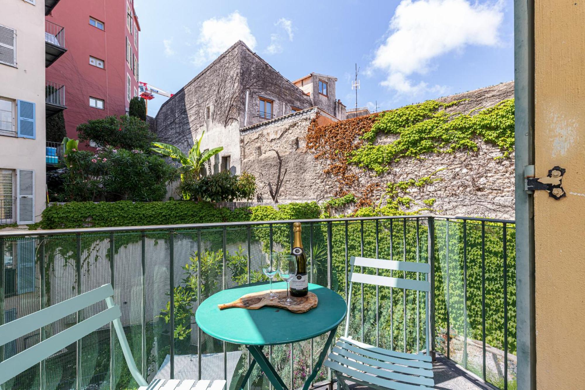 Ferienwohnung 2 Bdrs & Parking In The Old Town ! Nizza Exterior foto